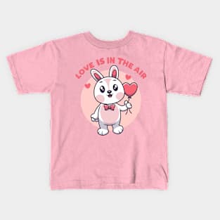 Love is in the Air Kids T-Shirt